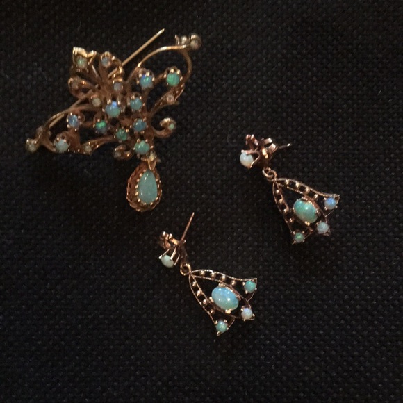 Vintage opal brooch & earrings - Picture 7 of 7